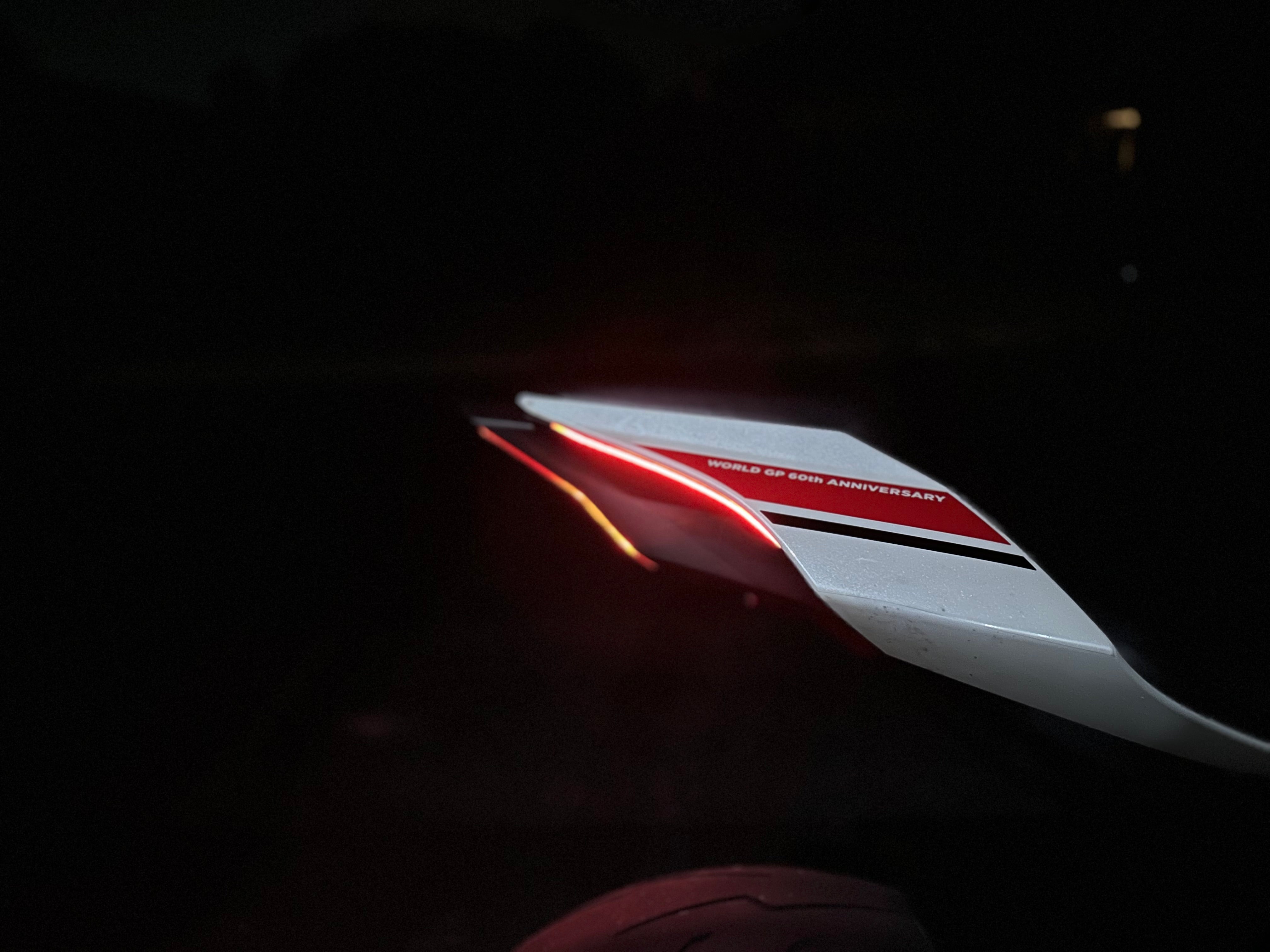 Yamaha R7 – VF DESIGNS